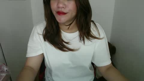 reign2525 online show from 26, 2, 2025