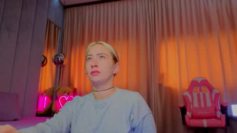 reina cummings online show from 17, 11, 2025