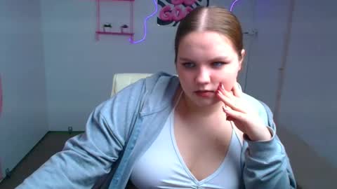 Reina online show from 15, 1, 2026