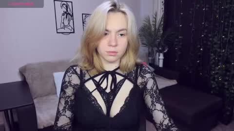RemiPeach online show from 3, 6, 2026