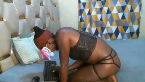 remmyqueen online show from 2, 4, 2026