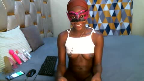 remmyqueen online show from 17, 5, 2026