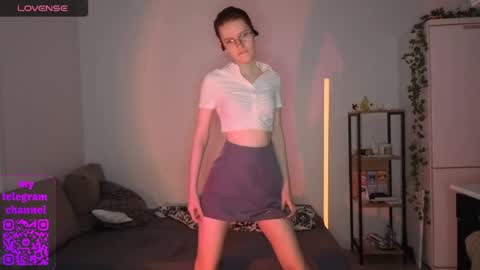 Snapshot of renaeblaski chatting on 23, 4, 2026 Claire online show from 23, 4, 2026