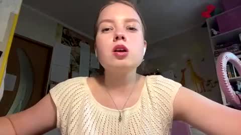 Snapshot of renaeorabuena chatting on 23, 6, 2026 Annabel online show from 23, 6, 2026