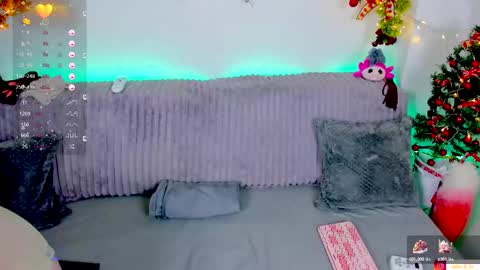 RenaRyugy online show from 6, 1, 2025