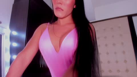 Renata. online show from 9, 12, 2024