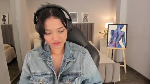 Renee Shelby online show from 4, 12, 2024