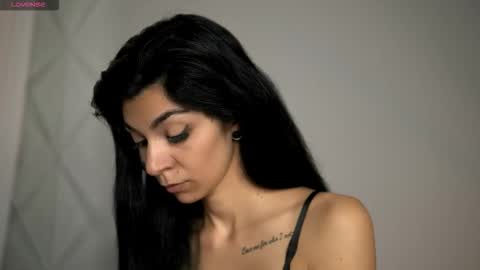 Rena online show from 19, 12, 2025