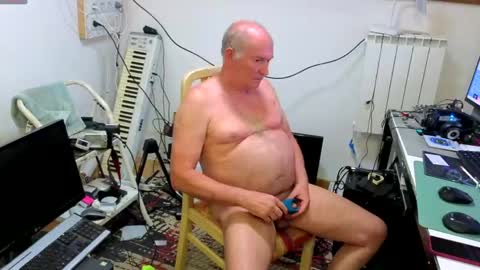Snapshot of renefr chatting on 1, 6, 2026 renefr online show from 1, 6, 2026