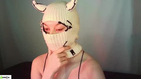 Snapshot of renesme_lusilia chatting on 7, 5, 2026 Renesme White Im here from Monday to Friday online show from 7, 5, 2026