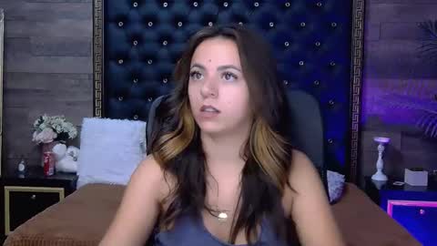 renesmesweet online show from 14, 10, 2025