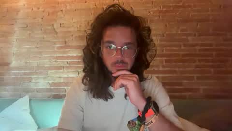 Renzo online show from 7, 6, 2026