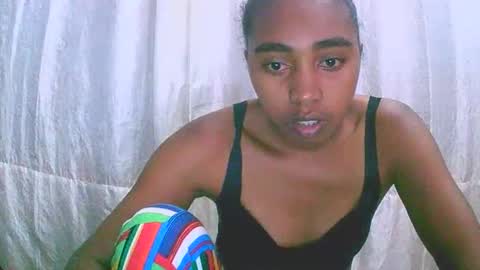 Rephaleta online show from 3, 12, 2025