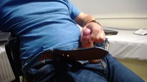 Snapshot of revilo78 chatting on 1, 10, 2025 Revilo online show from 1, 10, 2025