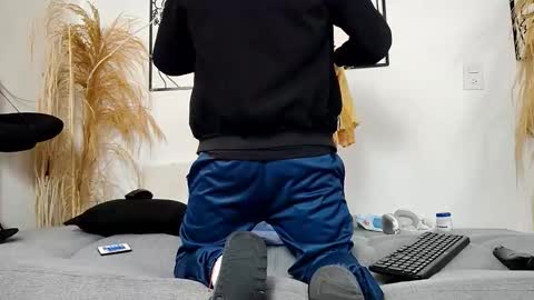 reymasterhot online show from 19, 2, 2026