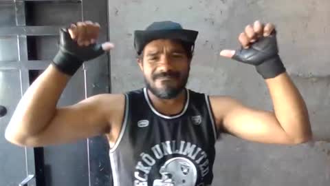 reydiaz665636 online show from 8, 4, 2026