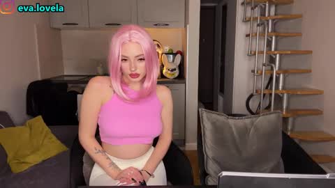 reyeva online show from 25, 10, 2025