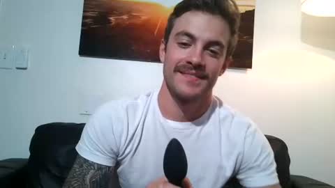 Snapshot of rguy114 chatting on 10, 11, 2025 Ryan online show from 10, 11, 2025