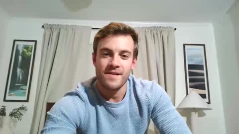 Snapshot of rguy114 chatting on 18, 12, 2025 Ryan online show from 18, 12, 2025