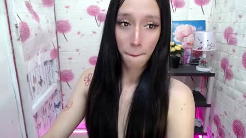 Snapshot of rhian20 chatting on 11, 12, 2024 HI GUYS IM RHIAN PLEASE GIVE ME THUMBS UP online show from 11, 12, 2024