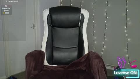 Rhyley Rae online show from 21, 4, 2026