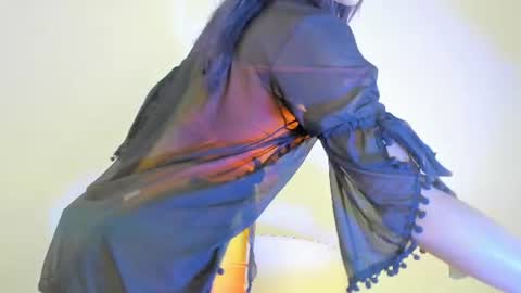 Snapshot of riby_ chatting on 3, 7, 2026 riby online show from 3, 7, 2026