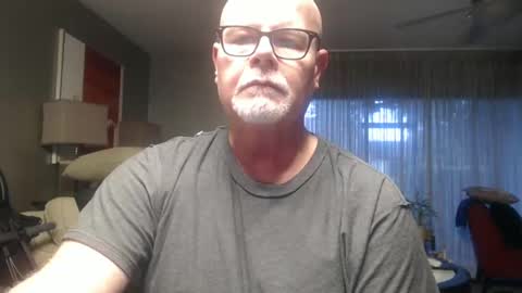 Snapshot of rich32937 chatting on 17, 9, 2025 rich32937 online show from 17, 9, 2025