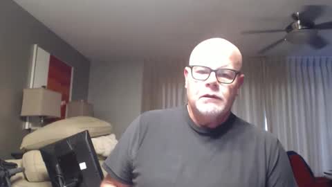 rich32937 online show from 8, 3, 2026