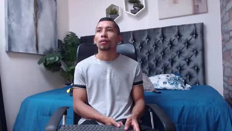 Snapshot of richar_voller chatting on 19, 1, 2025 richar_voller online show from 19, 1, 2025