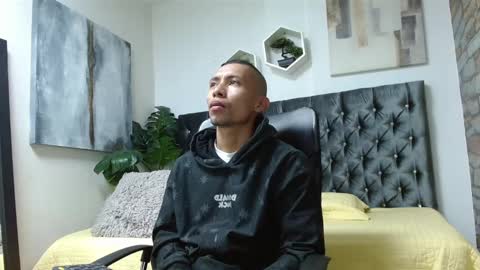 Snapshot of richar_voller chatting on 12, 2, 2025 richar_voller online show from 12, 2, 2025