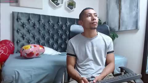 Snapshot of richar_voller chatting on 20, 2, 2025 richar_voller online show from 20, 2, 2025