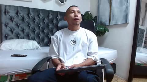 Snapshot of richar_voller chatting on 24, 2, 2025 richar_voller online show from 24, 2, 2025