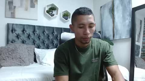 Snapshot of richar_voller chatting on 11, 3, 2025 richar_voller online show from 11, 3, 2025