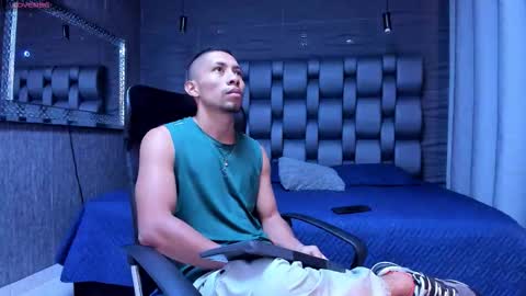 Snapshot of richar_voller chatting on 10, 9, 2025 richar_voller online show from 10, 9, 2025