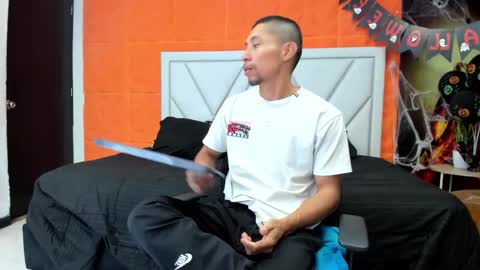 Snapshot of richar_voller chatting on 25, 10, 2025 richar_voller online show from 25, 10, 2025