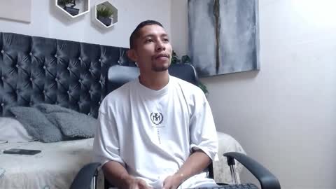 Snapshot of richar_voller chatting on 26, 10, 2025 richar_voller online show from 26, 10, 2025