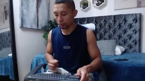 Snapshot of richar_voller chatting on 13, 11, 2025 richar_voller online show from 13, 11, 2025