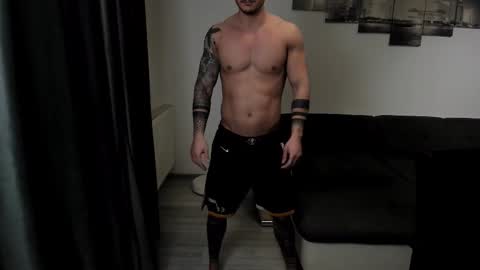 RichardDarell online show from 19, 12, 2025