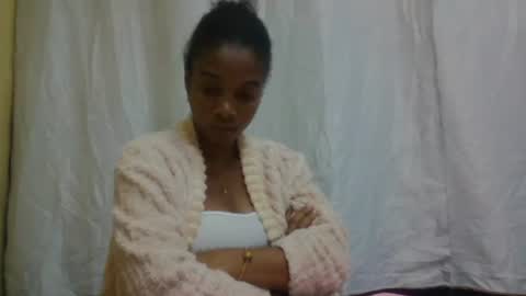 Snapshot of richella34 chatting on 21, 6, 2026 richella34 online show from 21, 6, 2026