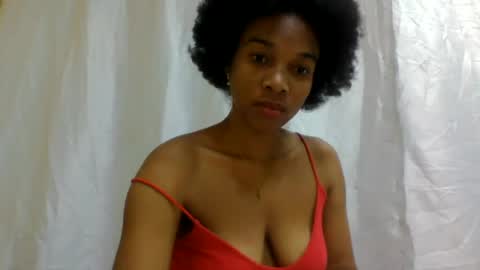 Snapshot of richella34 chatting on 17, 7, 2026 richella34 online show from 17, 7, 2026