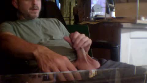 Snapshot of richg4200 chatting on 7, 7, 2026 richg4200 online show from 7, 7, 2026