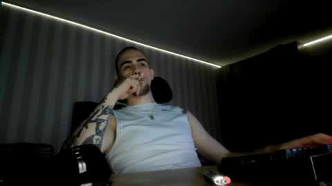Snapshot of richiekash chatting on 25, 5, 2026 RichieKash online show from 25, 5, 2026