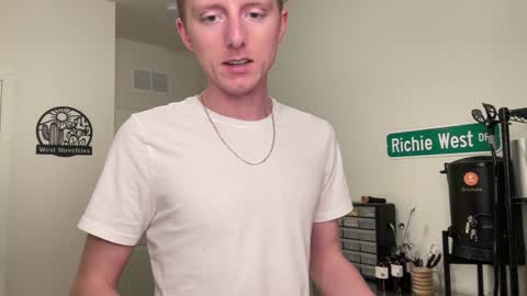 Snapshot of richiewest chatting on 5, 2, 2025 Richie online show from 5, 2, 2025