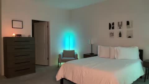 Snapshot of richiewest chatting on 12, 3, 2025 Richie online show from 12, 3, 2025