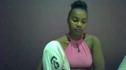 Snapshot of ricie001 chatting on 26, 2, 2026 ricie001 online show from 26, 2, 2026