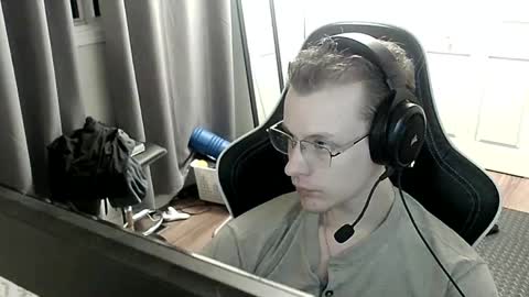 Snapshot of rickgosling chatting on 6, 10, 2025 rickgosling online show from 6, 10, 2025