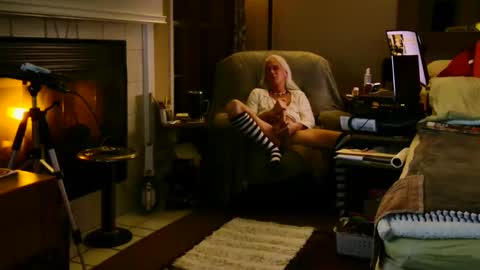 Snapshot of ricks4fun chatting on 28, 2, 2025 PINK HOLE TWINK online show from 28, 2, 2025