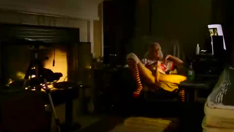 Snapshot of ricks4fun chatting on 20, 12, 2025 PINK HOLE TWINK online show from 20, 12, 2025