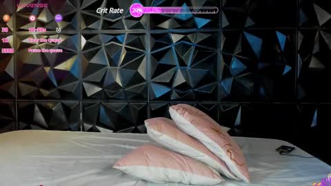 Snapshot of rihannagil chatting on 15, 2, 2025 rihanna online show from 15, 2, 2025