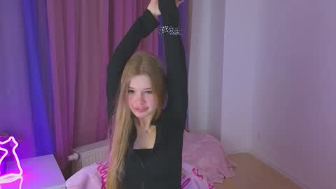 Rina online show from 27, 10, 2025